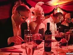 Magma film fetiš Swingers párty